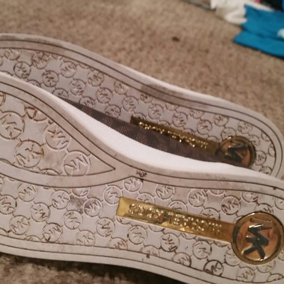 Men's size 10 Michael Kors sneakers - Picture 3 of 3